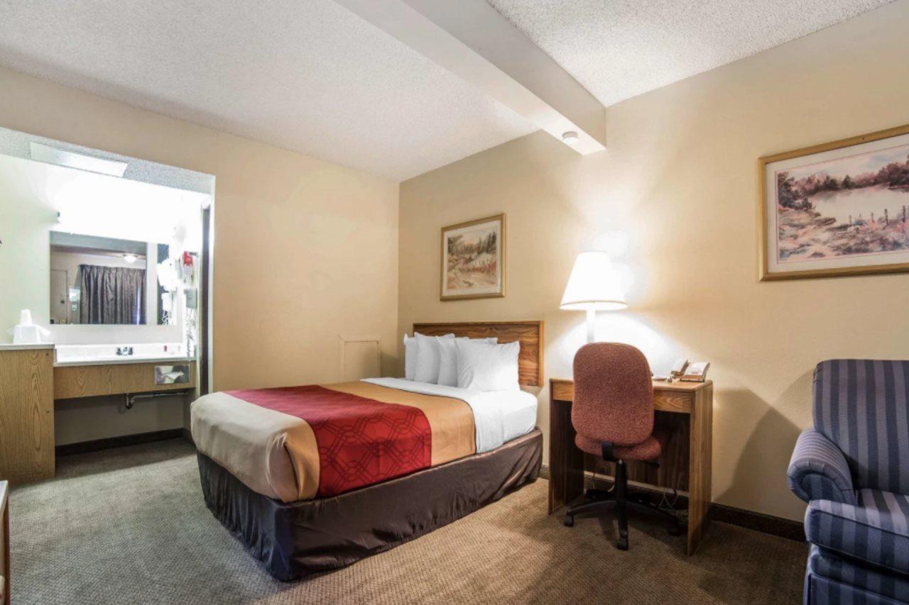 Econo Lodge Rock Springs Dış mekan fotoğraf
